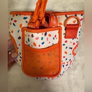 Aubrie Bromlow SE HydroJug Sleeve